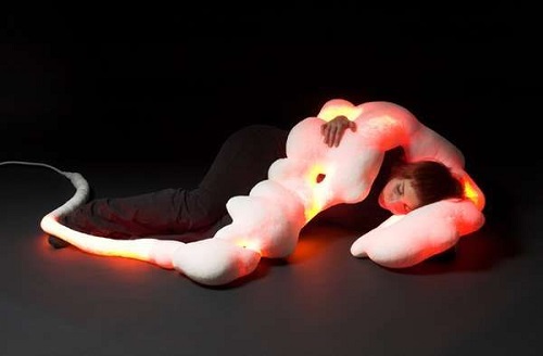 heated-body-pillows-lightmate-to-replace-life-mates